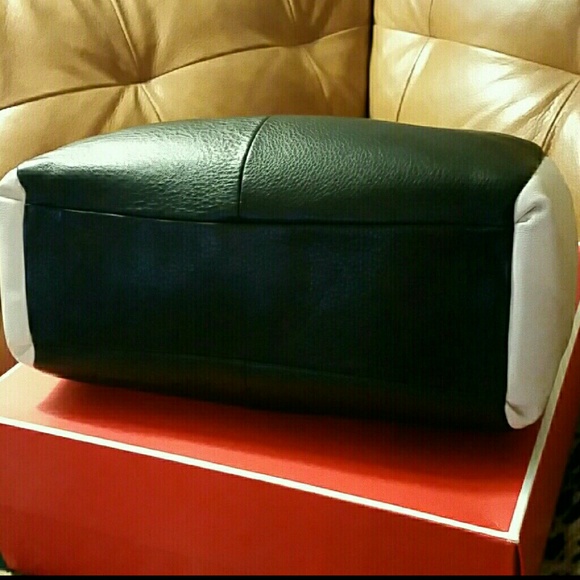 COACH EXOTIC LEATHER BAG LIMITED EDITION NWT - Picture 8 of 8